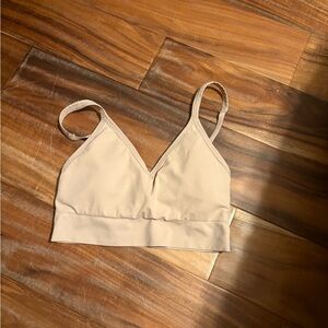 Spanx Nude Wireless Bra Small V‎ Neck Comfort Bralette (0685)